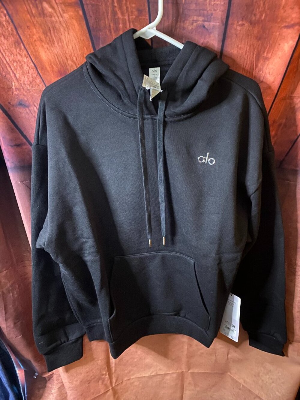 Alo Yoga Black Pullover Hoodie with Metallic Logo 🖤 - Picture 1 of 4